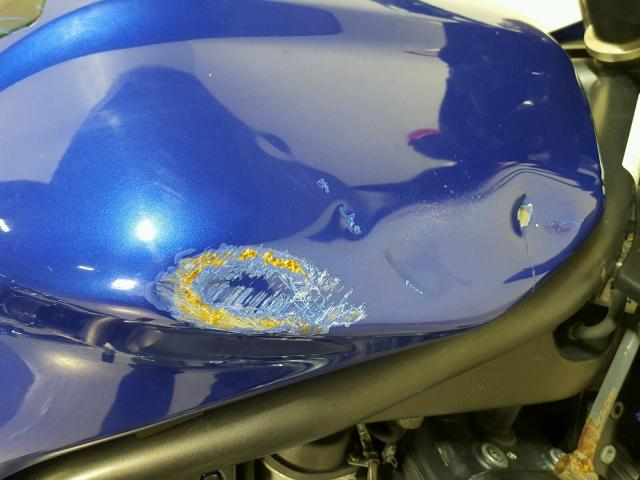 JYARN07E25A010570 - 2005 YAMAHA FZS10 BLUE photo 17