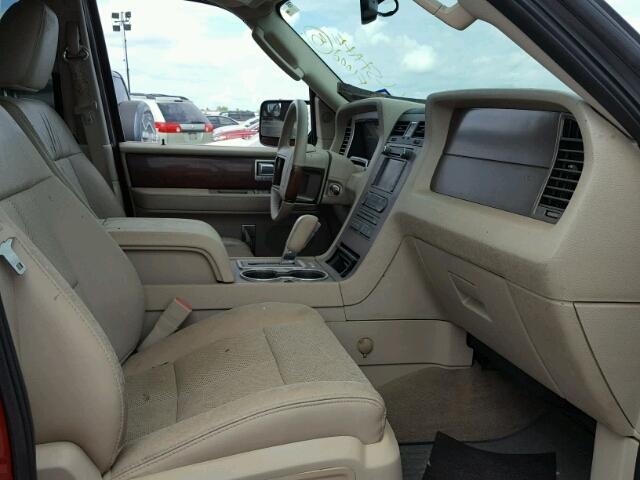 5LMJJ2H56DEL08353 - 2013 LINCOLN NAVIGATOR წითელი ფოტო 5