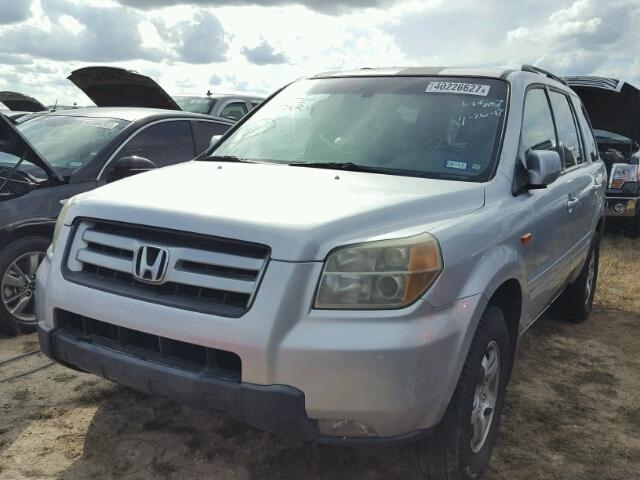 5FNYF28536B005331 - 2006 HONDA PILOT SILVER photo 2