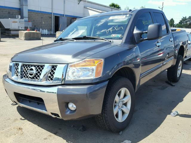 1N6AA0ECXCN316515 - 2012 NISSAN TITAN S GRAY photo 2