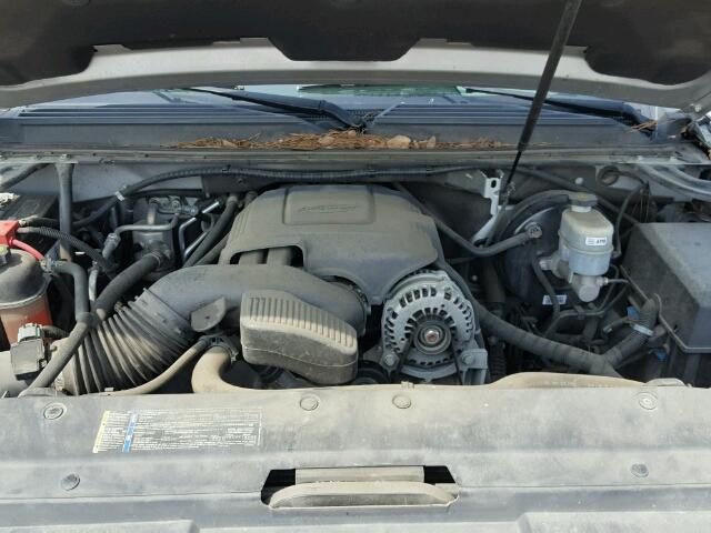 1GNSCAE07BR145203 - 2011 CHEVROLET TAHOE GRAY photo 7