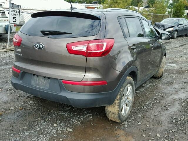 KNDPBCA20B7026652 - 2011 KIA SPORTAGE L BROWN photo 4