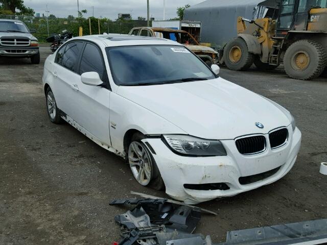 WBAPK7C53BA773144 - 2011 BMW 328 XI WHITE photo 1