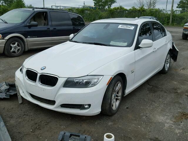 WBAPK7C53BA773144 - 2011 BMW 328 XI WHITE photo 2