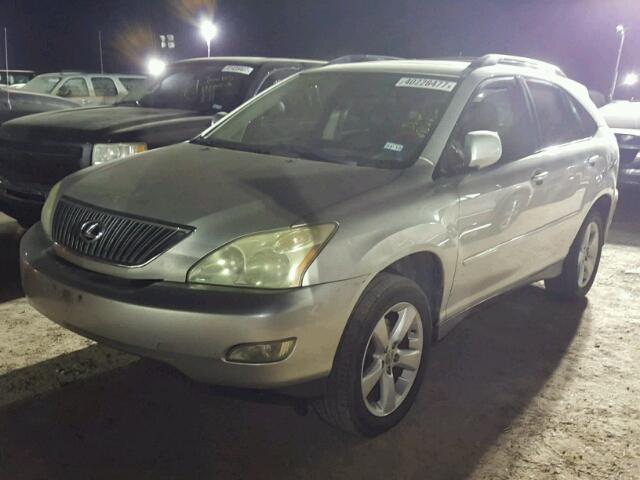 JTJGA31U940008969 - 2004 LEXUS RX 330 SILVER photo 2