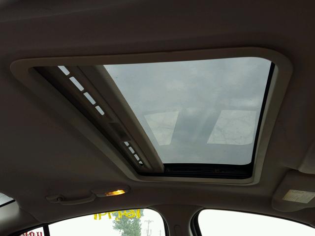 2G2WR524751184382 - 2005 PONTIAC GRAND PRIX SILVER photo 9