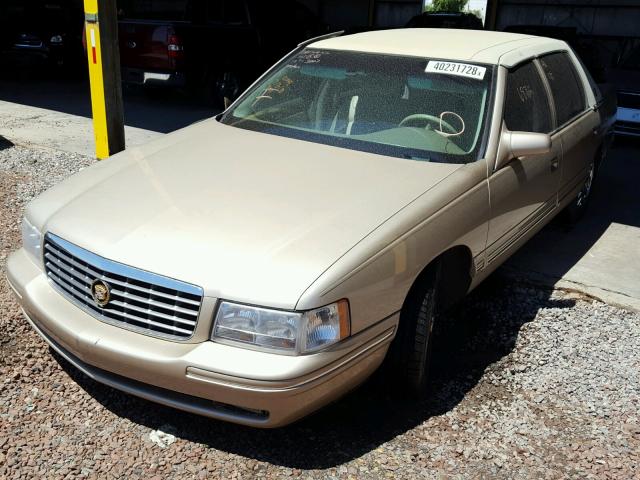 1G6KF5496VU293807 - 1997 CADILLAC DEVILLE CO GOLD photo 2