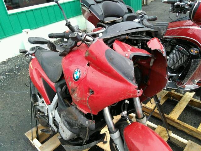 WB10162A6WXA05547 - 1998 BMW F650 RED photo 9