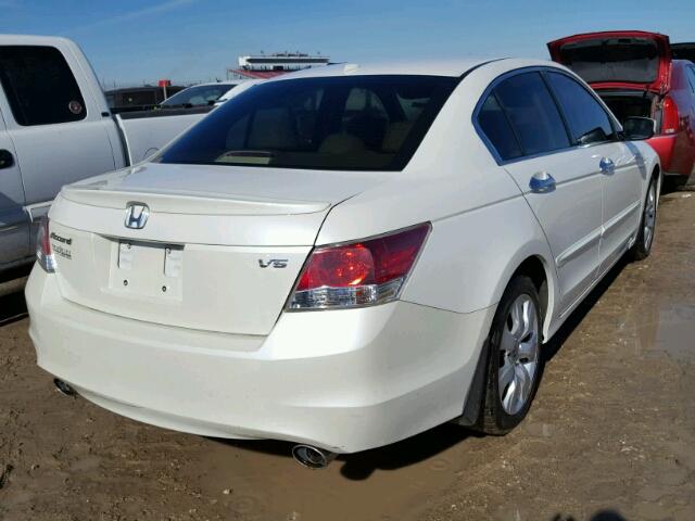 5KBCP3F82AB012582 - 2010 HONDA ACCORD WHITE photo 4