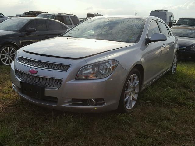 1G1ZE5EU5BF361184 - 2011 CHEVROLET MALIBU LTZ 银色 照片 2