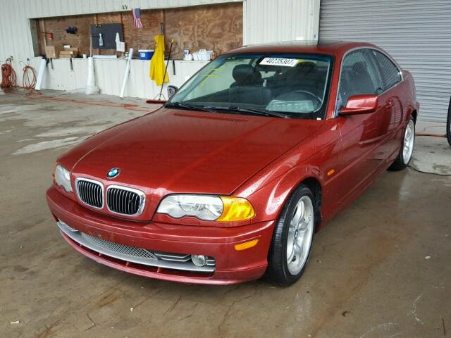 WBABN53431JU23167 - 2001 BMW 330 CI BURGUNDY photo 2