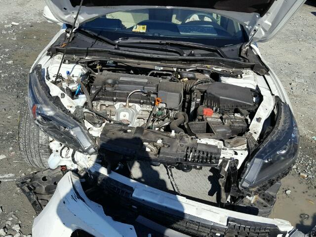 1HGCR2F71FA112362 - 2015 HONDA ACCORD EX WHITE photo 7