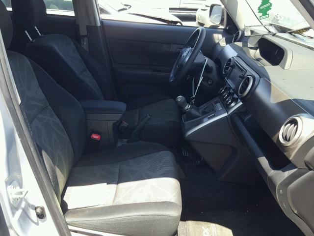 JTLZE4FEXDJ040772 - 2013 TOYOTA SCION XB Gümüş foto 5