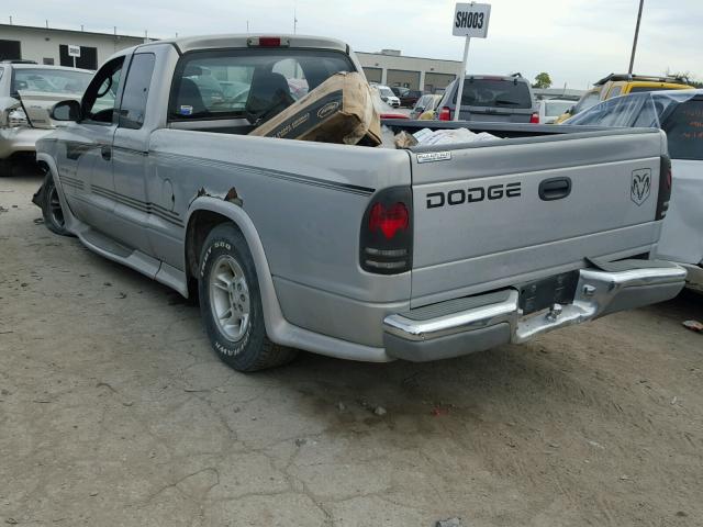 1B7GL22X6YS585047 - 2000 DODGE DAKOTA SILVER photo 3