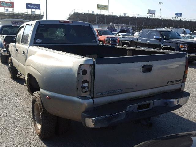 1GCJC33131F150989 - 2001 CHEVROLET SILVERADO GOLD photo 3