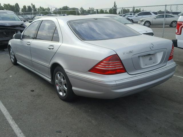 WDBNG70J15A456057 - 2005 MERCEDES-BENZ S 430 SILVER photo 3