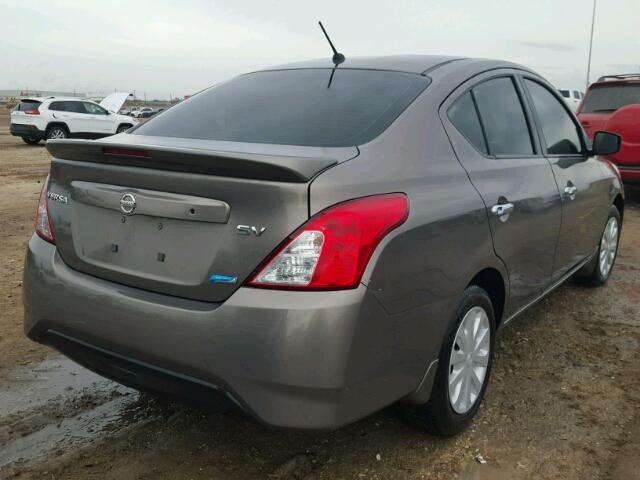 3N1CN7AP8GL826534 - 2016 NISSAN VERSA S GRAY photo 4