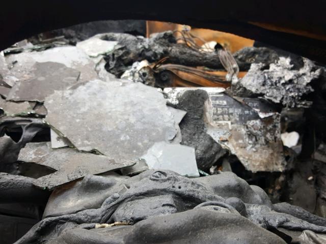 JTKDE167X80234762 - 2008 TOYOTA SCION TC 紫色 照片 8