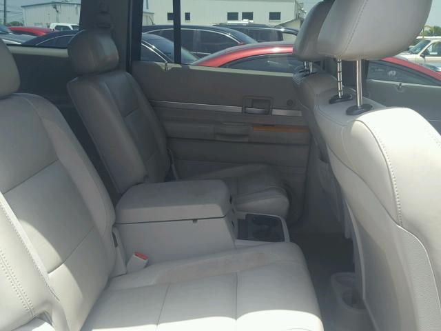 1A8HX58258F151418 - 2008 CHRYSLER ASPEN LIMI SILVER photo 6