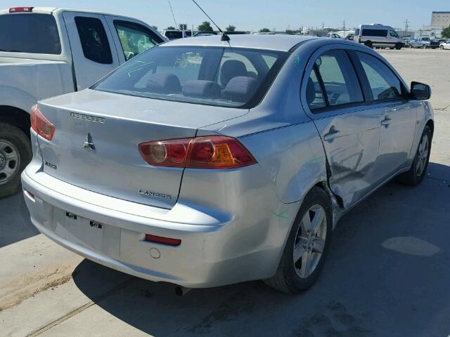 JA3AU26U39U005437 - 2009 MITSUBISHI LANCER SILVER photo 4