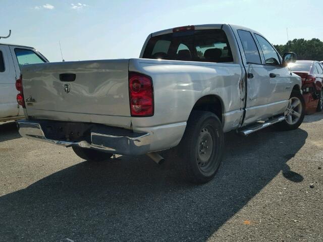 1D7HA18NX8S577615 - 2008 DODGE RAM 1500 SILVER photo 4