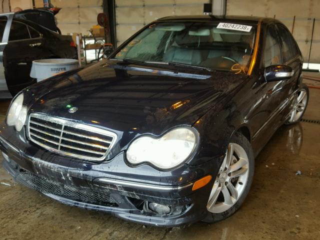 WDBRF52H96F730807 - 2006 MERCEDES-BENZ C GENERATI BLUE photo 2