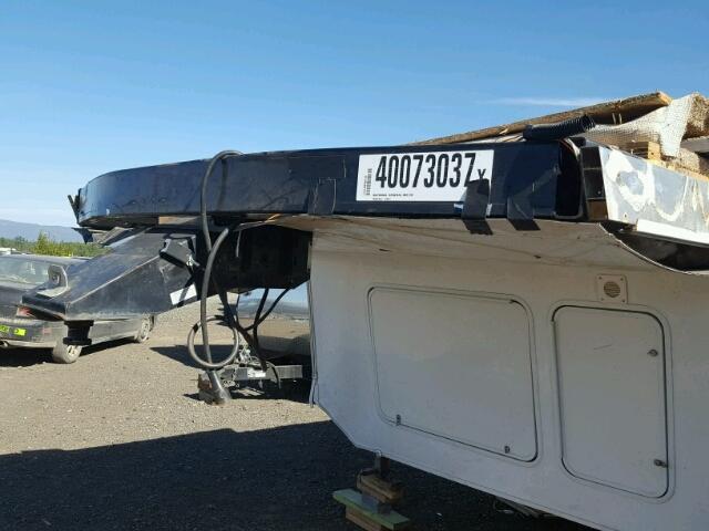 4YDF34025B4701412 - 2011 KEYSTONE MONTANA WHITE photo 7