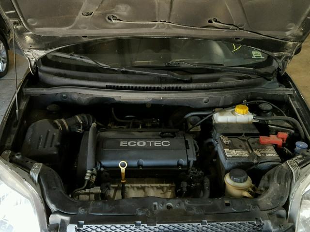 KL1TD56E09B614279 - 2009 CHEVROLET AVEO LS BLACK photo 7