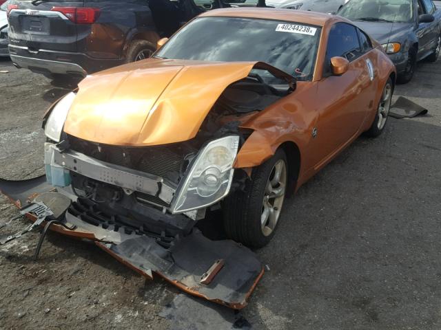 JN1AZ34DX6M305924 - 2006 NISSAN 350Z COUPE ORANGE photo 2