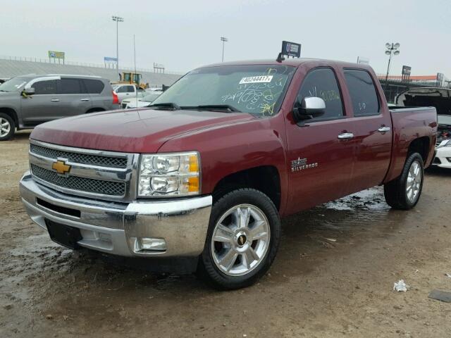 3GCPCSE02DG105635 - 2013 CHEVROLET SILVERADO BURGUNDY photo 2