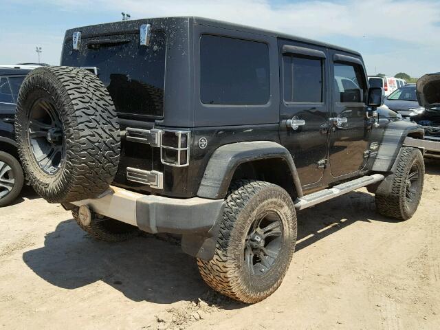 1C4BJWEG1CL226369 - 2012 JEEP WRANGLER U BLACK photo 4