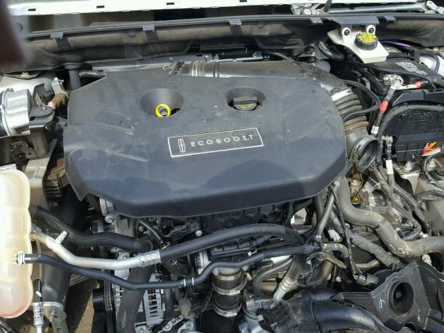 5LMCJ2C90GUJ21896 - 2016 LINCOLN MKC SELECT ვერცხლისფერი ფოტო 7