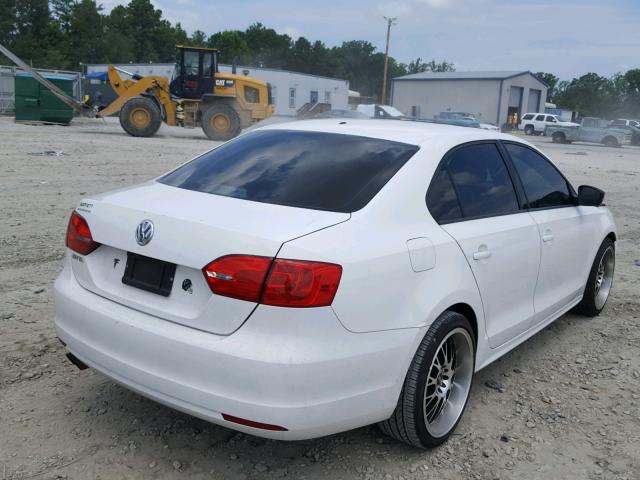3VW1K7AJ6CM379261 - 2012 VOLKSWAGEN JETTA BASE 白色 照片 4