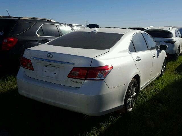 JTHBK1EG2C2487899 - 2012 LEXUS ES WHITE photo 4