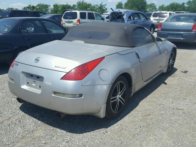 JN1AZ36D84T110534 - 2004 NISSAN 350Z ROADS SILVER photo 4