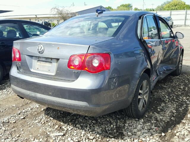 3VWRT71K46M653697 - 2006 VOLKSWAGEN JETTA TDI GRAY photo 4