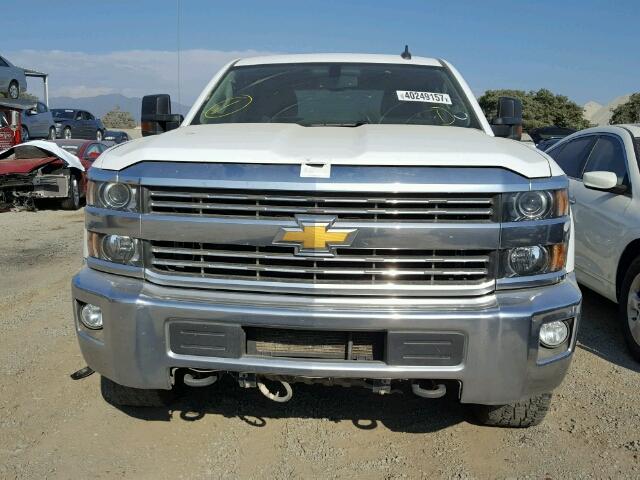 1GC1KVE85FF573198 - 2015 CHEVROLET SILVERADO WHITE photo 9