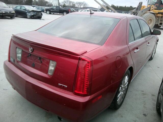 1G6DK67V080192177 - 2008 CADILLAC STS RED photo 4
