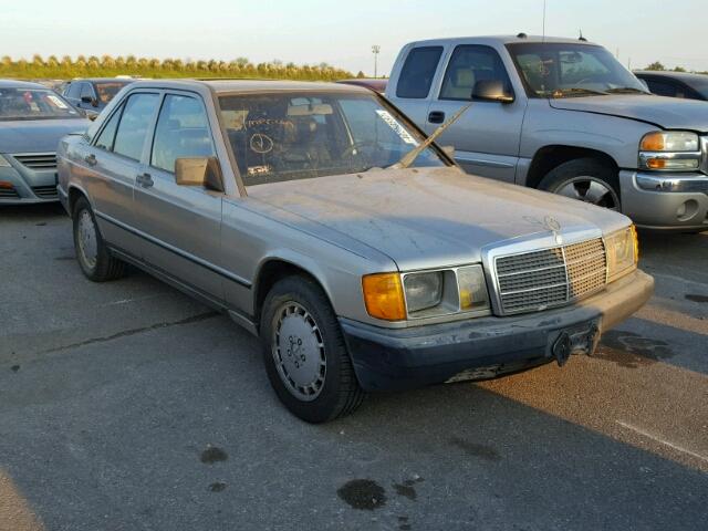 WDBDA24D7GF194703 - 1986 MERCEDES-BENZ 190 E 2.3 SILVER photo 1