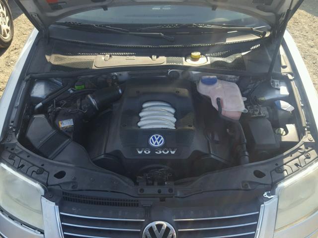 WVWRH63B01P274520 - 2001 VOLKSWAGEN PASSAT GLX 银色 照片 7