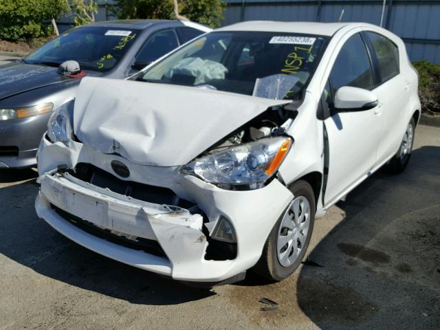 JTDKDTB34D1552722 - 2013 TOYOTA PRIUS C WHITE photo 2