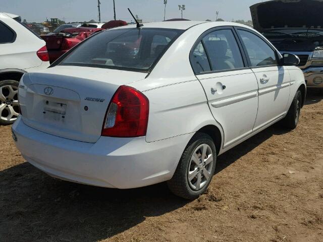 KMHCN46C49U375799 - 2009 HYUNDAI ACCENT GLS WHITE photo 4