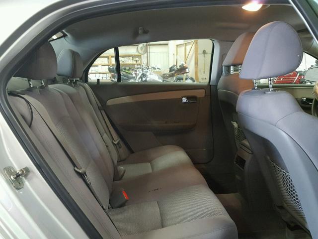 1G1ZB5EB4AF162780 - 2010 CHEVROLET MALIBU LS Gümüş foto 6