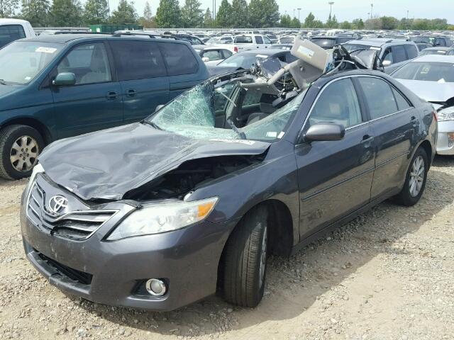 4T4BF3EK9AR024408 - 2010 TOYOTA CAMRY GRAY photo 2