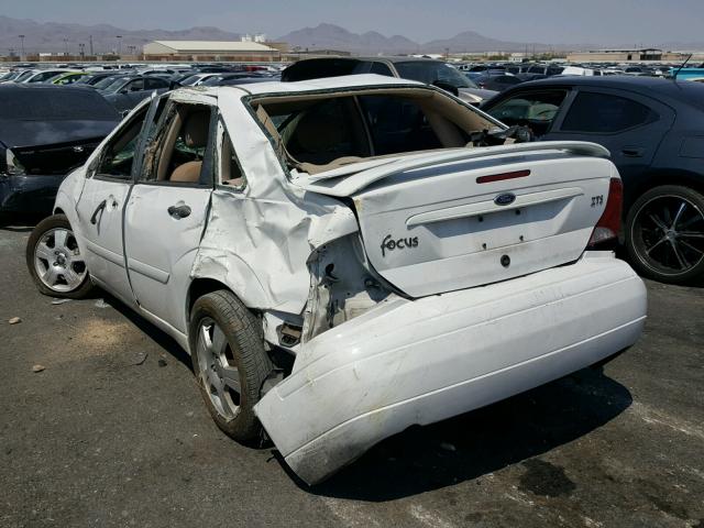 1FAFP38313W193384 - 2003 FORD FOCUS ZTS WHITE photo 3