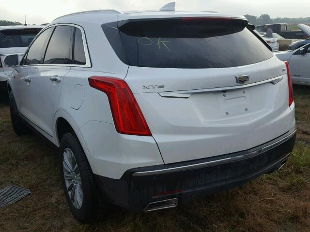 1GYKNARS5HZ121967 - 2017 CADILLAC XT5 WHITE photo 3