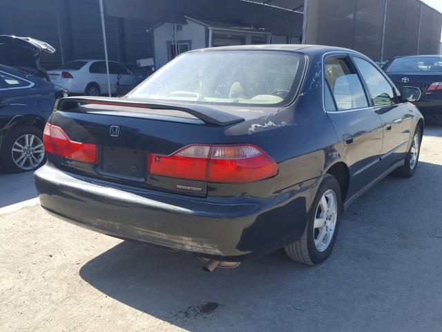 JHMCG6695YC023526 - 2000 HONDA ACCORD SE GREEN photo 4