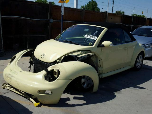 3VWCK21Y63M315696 - 2003 VOLKSWAGEN NEW BEETLE 黄色 照片 2