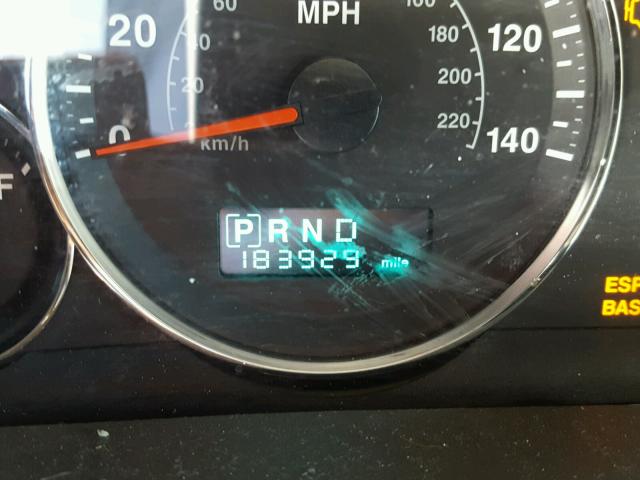 1J8HH48K47C539022 - 2007 JEEP COMMANDER შავი ფოტო 8