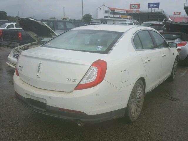 1LNHL9DK9DG617898 - 2013 LINCOLN MKS WHITE photo 4